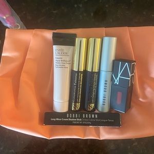 Makeup bundle